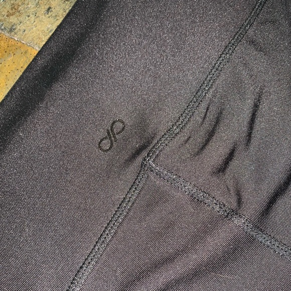 black mesh leggings - Picture 3 of 3